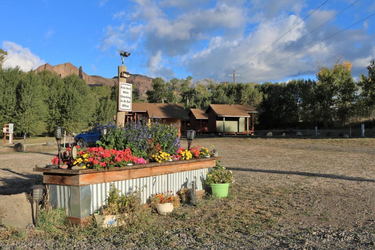 Eycat Lodging Company Вапити Экстерьер фото